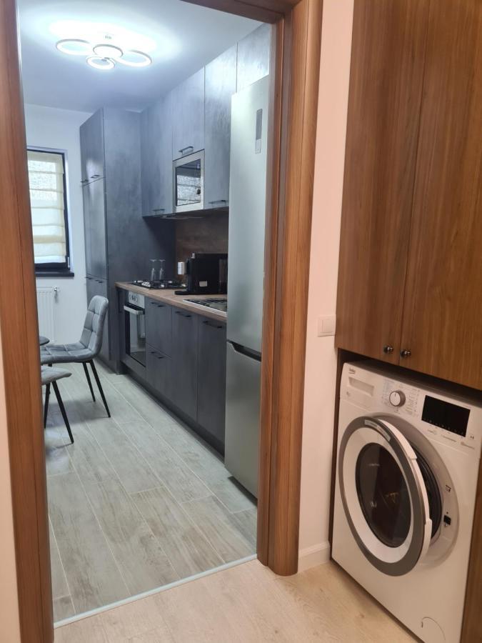 Ghencea 158 L2.2 דירה *